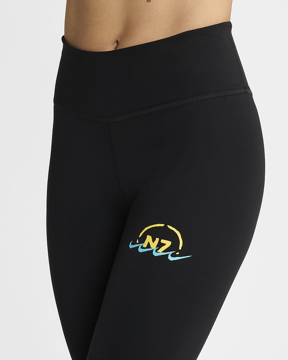 Black nike leggings with gold orders logo